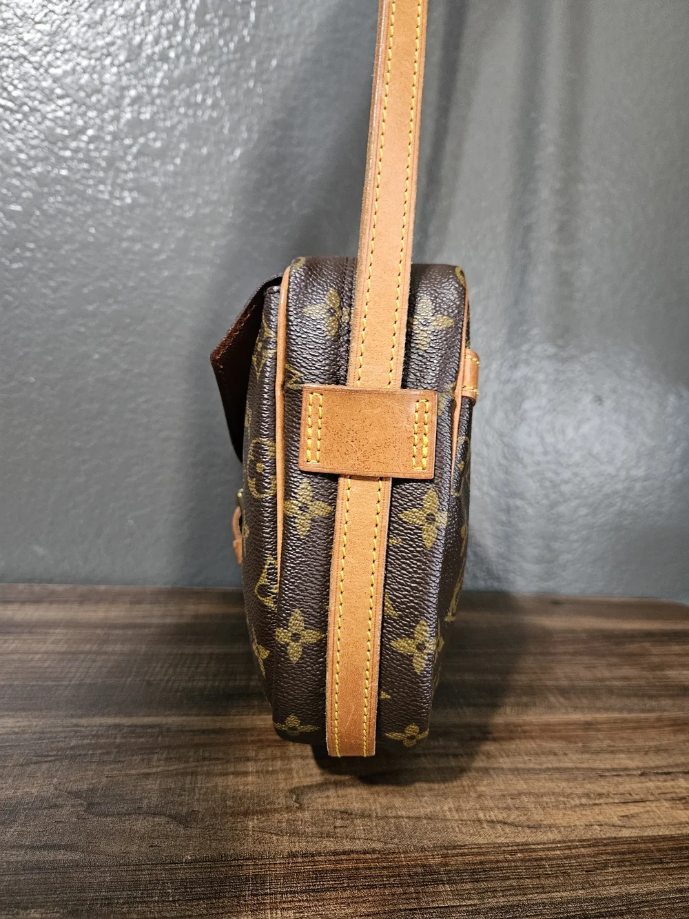 Authentic Louis Vuitton Vintage Jeune Fille Mm Monogram